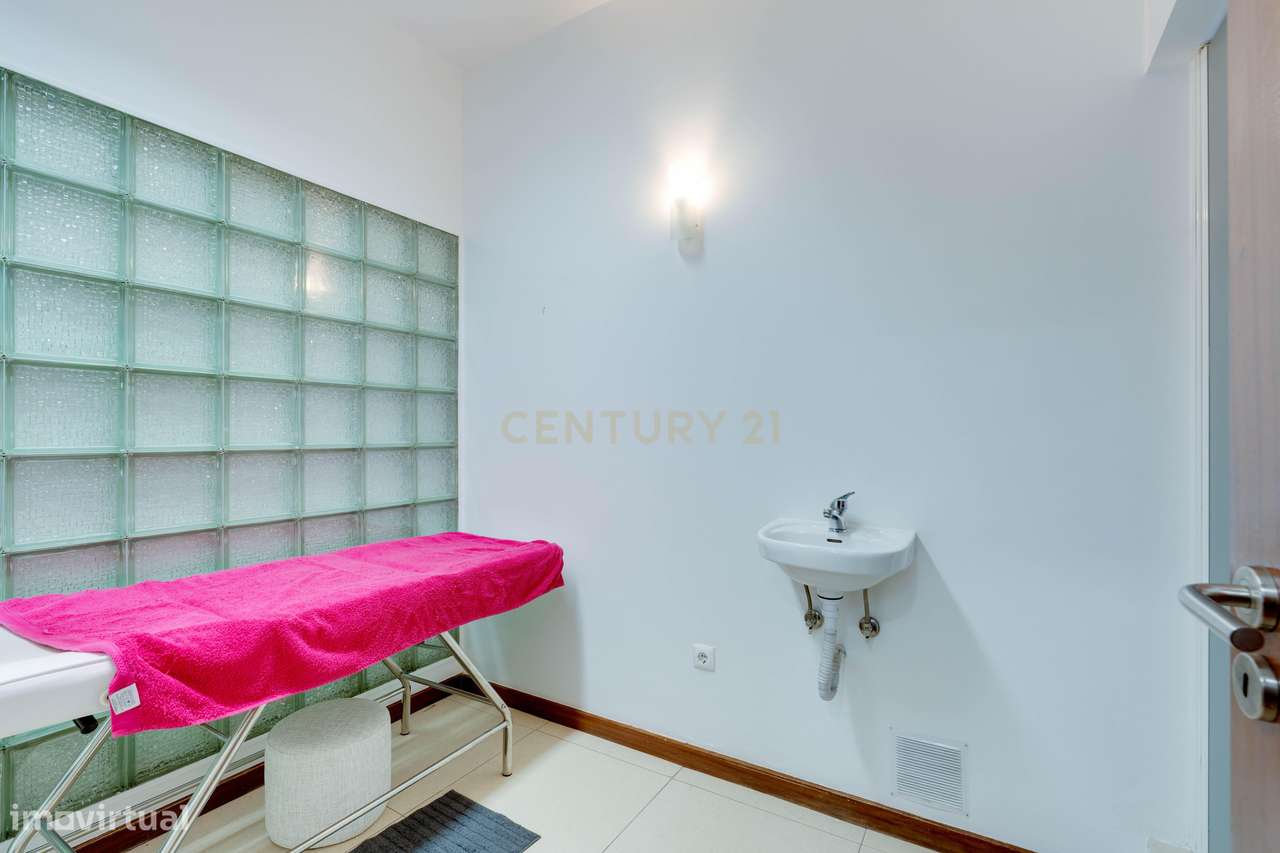 Trespasse de Loja de Estética e Beleza em Espinho-13