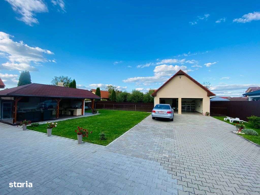 Sangeorgiu de Mures - Casa 6 camere - str. Borzas - Imagine principală: 2/20