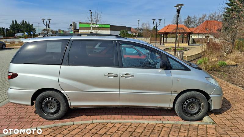 Toyota Previa - 10