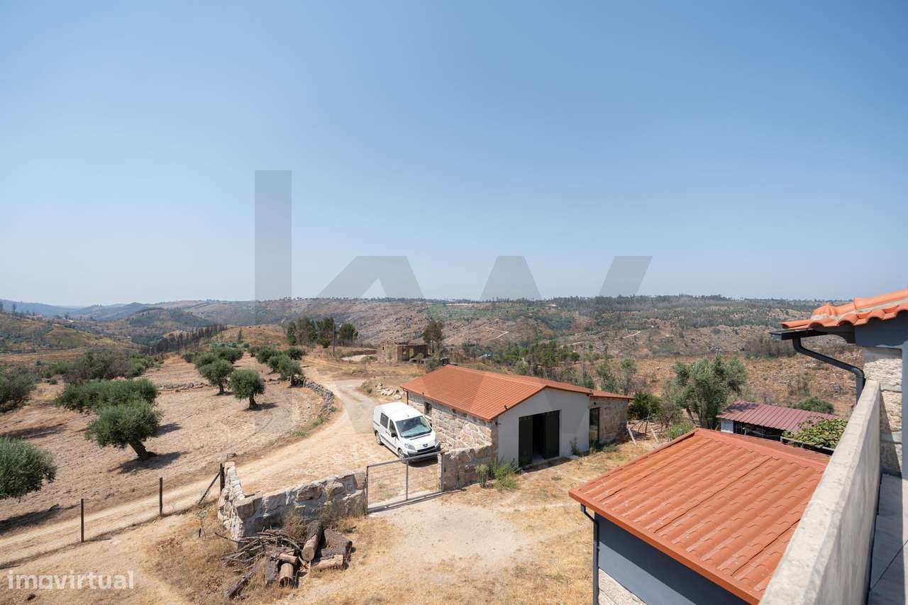 Moradia | Alojamento Local | Café Atelier | Piscina | Garagem | Ruína-22