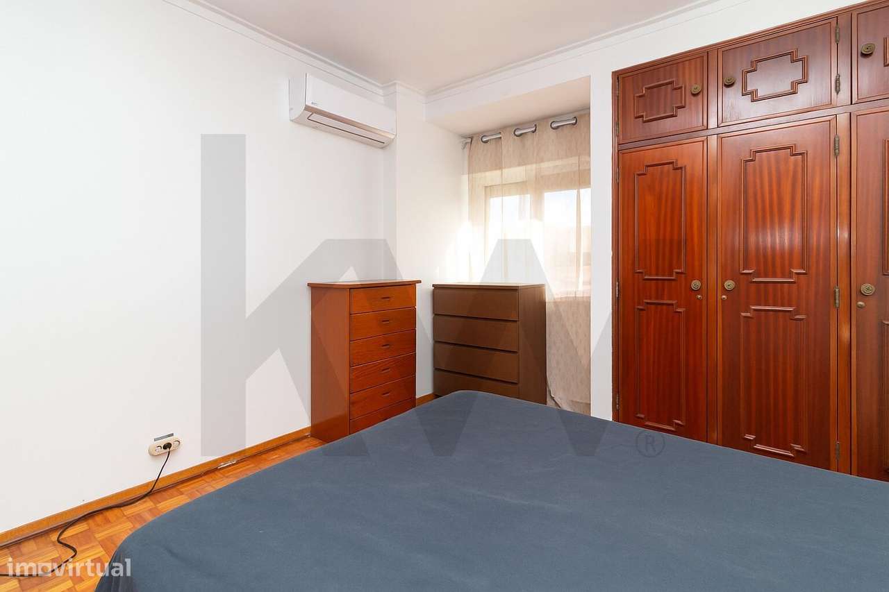 Apartamento T4 em Vila Franca de Xira-16