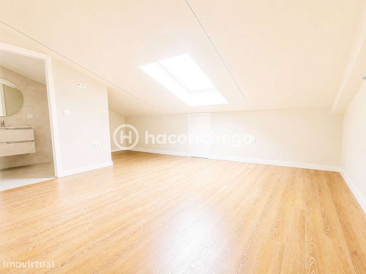 Apartamento T4 duplex com garagem e equipado Arcozelo Barcelos-19