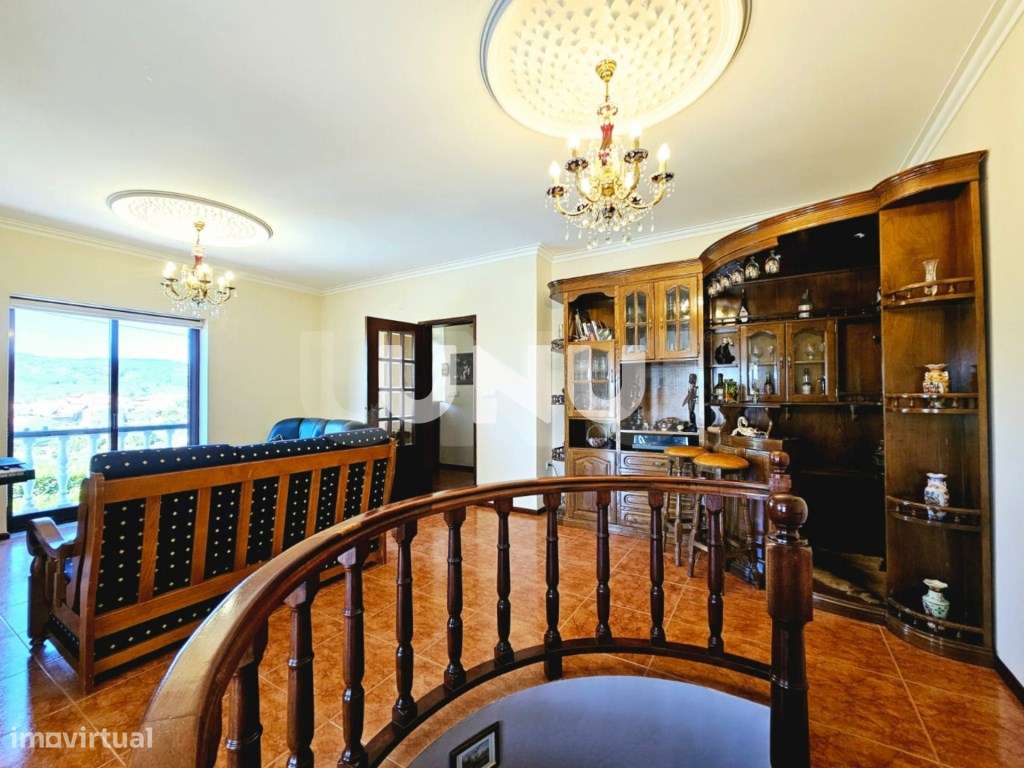 Moradia Isolada T4 - Fantástica Exposição Solar-8