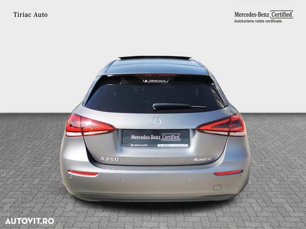 Mercedes-Benz A 250 4MATIC Sedan Aut. - 5