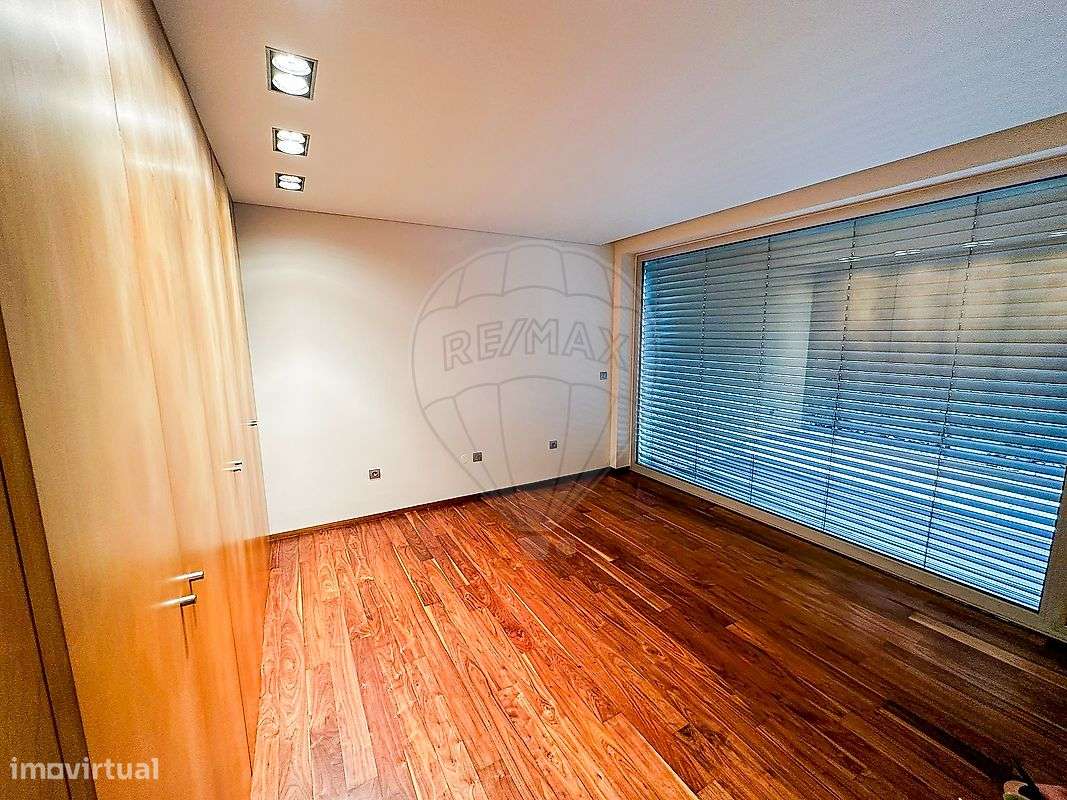 Moradia T4 para venda - Grande imagem: 5/11