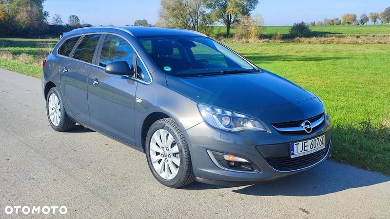 Opel Astra IV 1.6 CDTI Cosmo - 3