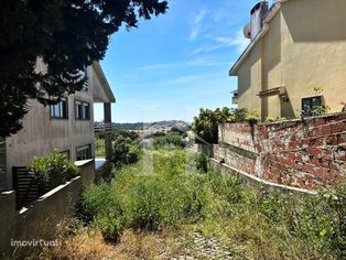 Terreno em Alcabideche com projeto ap...