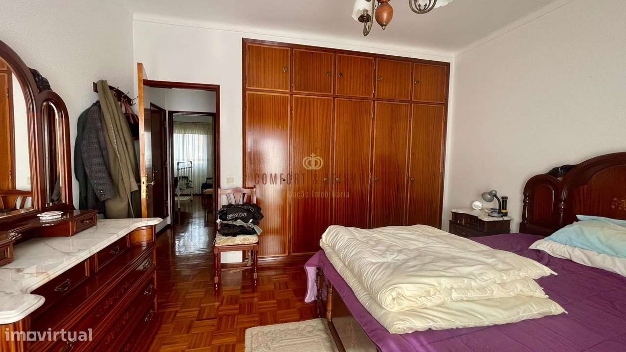 Moradia com 3 quartos, 2 wc e garagem em Alenquer-32