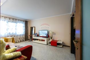 Apartament cu 3 camere decomandate , strada Letea