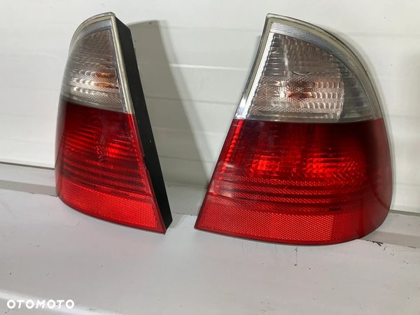 LAMPA TYŁ BMW E46 KOMBI TOURING LIFT PRAWA BIAŁY KIERUNEK 6928388 6928387 - 1