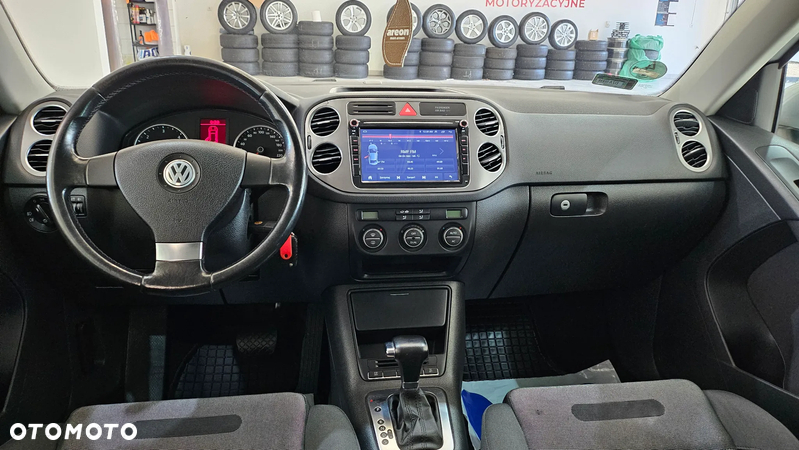 Volkswagen Tiguan 2.0 TDI 4Mot Sport DSG - 17