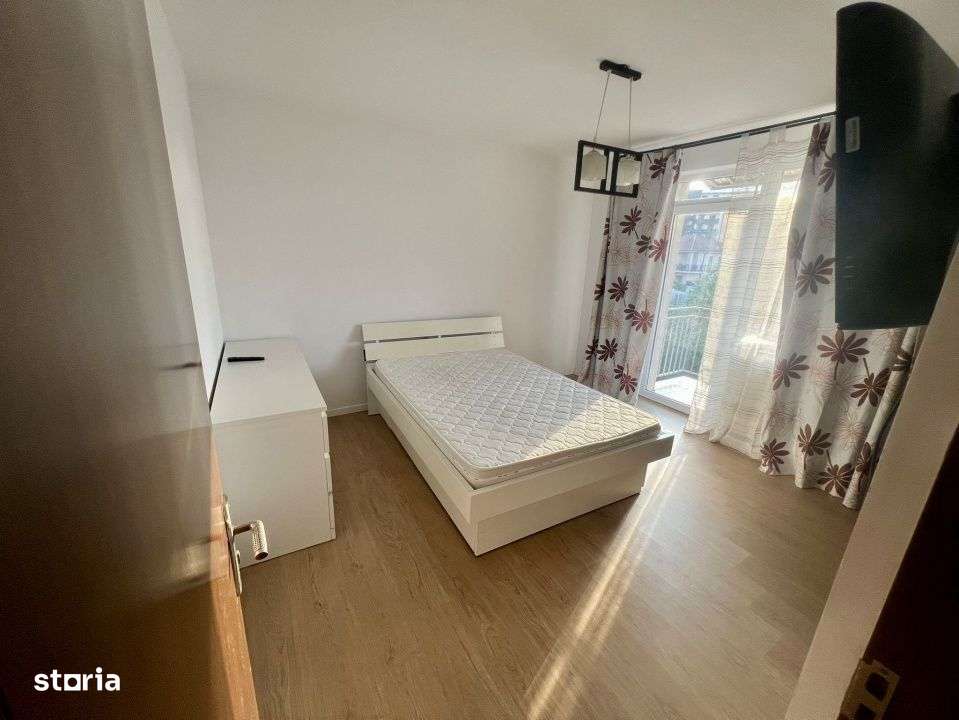 Apartament spatios 3 camere, zona Eroilor - Imagine principală: 4/8