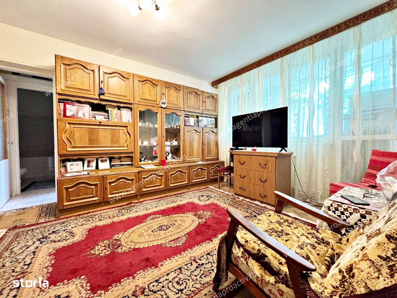 Apartament cu 2 camere, etajul 3, in cartierul Tiglina 2.