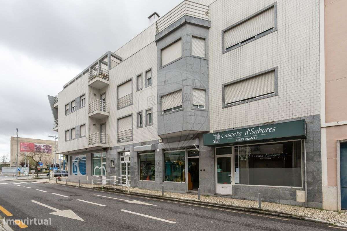 Apartamento T4 para venda - Grande imagem: 2/42