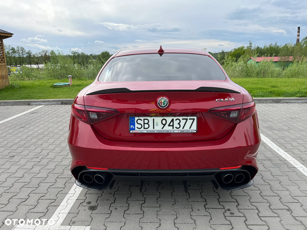 Alfa Romeo Giulia 2.9 Bi Turbo V6 Quadrifoglio - 4