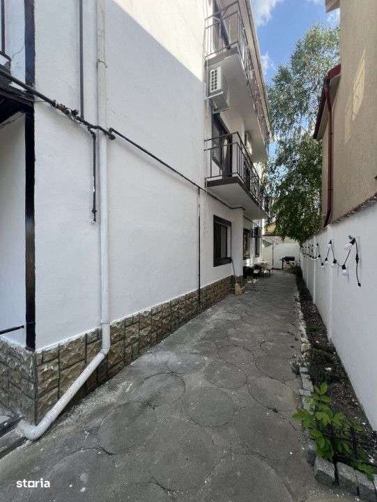 EFORIE NORD | PENSIUNE 10 CAMERE + APARTAMENT | 50M DE PLAJA - Imagine principală: 2/11