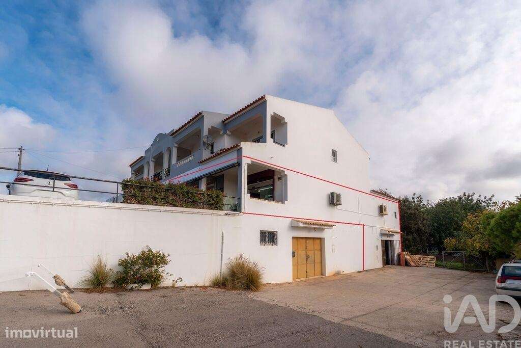 Loja / Estabelecimento Comercial em Almancil de 225,00 m2 - Grande imagem: 4/26