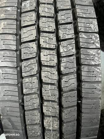 Anvelope Bridgestone 275/70 R22.5 - 2