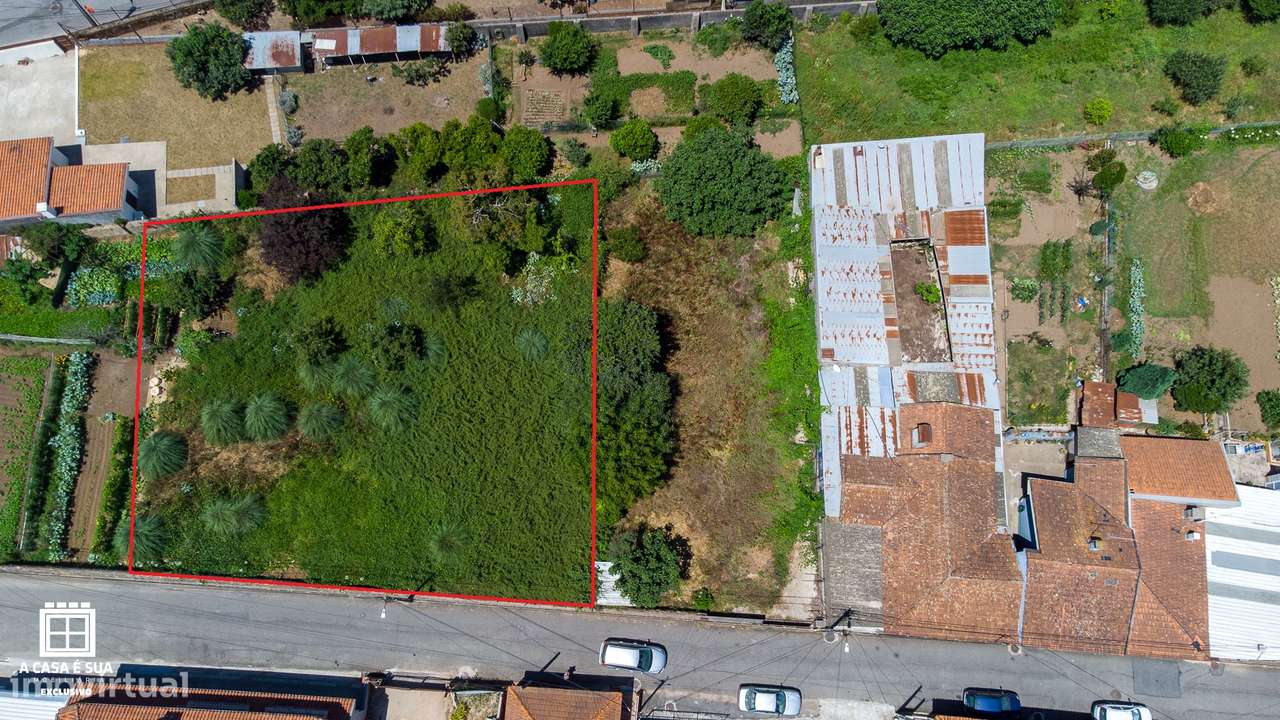 Excelente terreno com 990 m2 no centro Rio Meão - Exclusivo - Grande imagem: 2/14