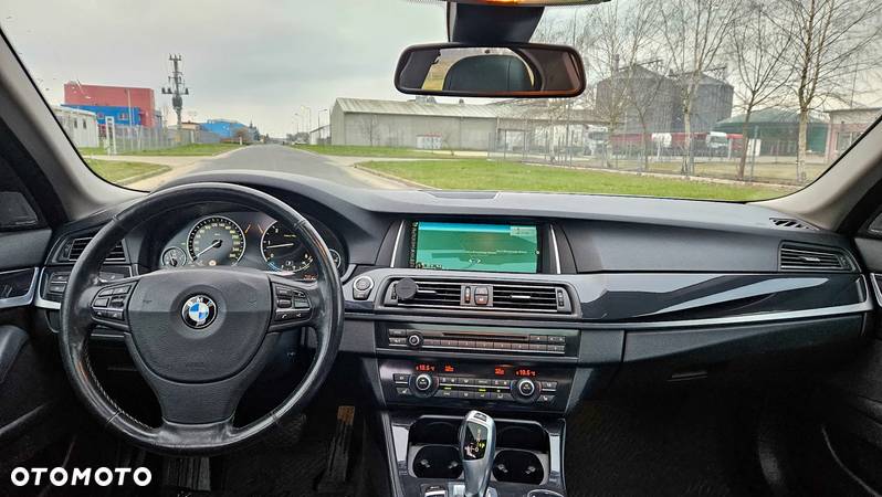 BMW Seria 5 530d xDrive - 20