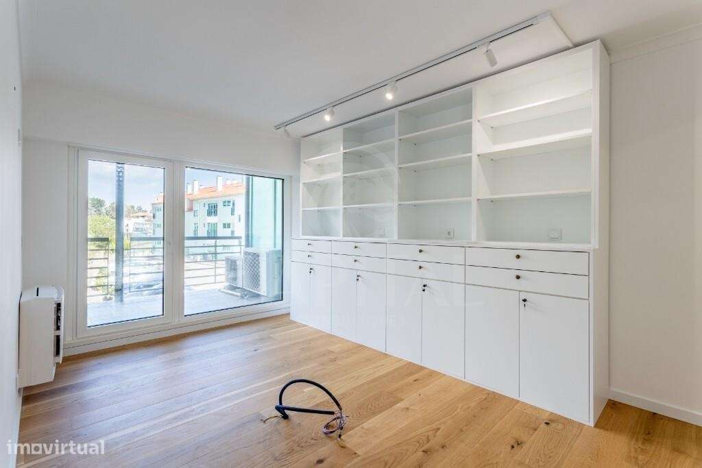 Apartamento T5 Duplex Exclusivo em Primeira Linha de Mar-13