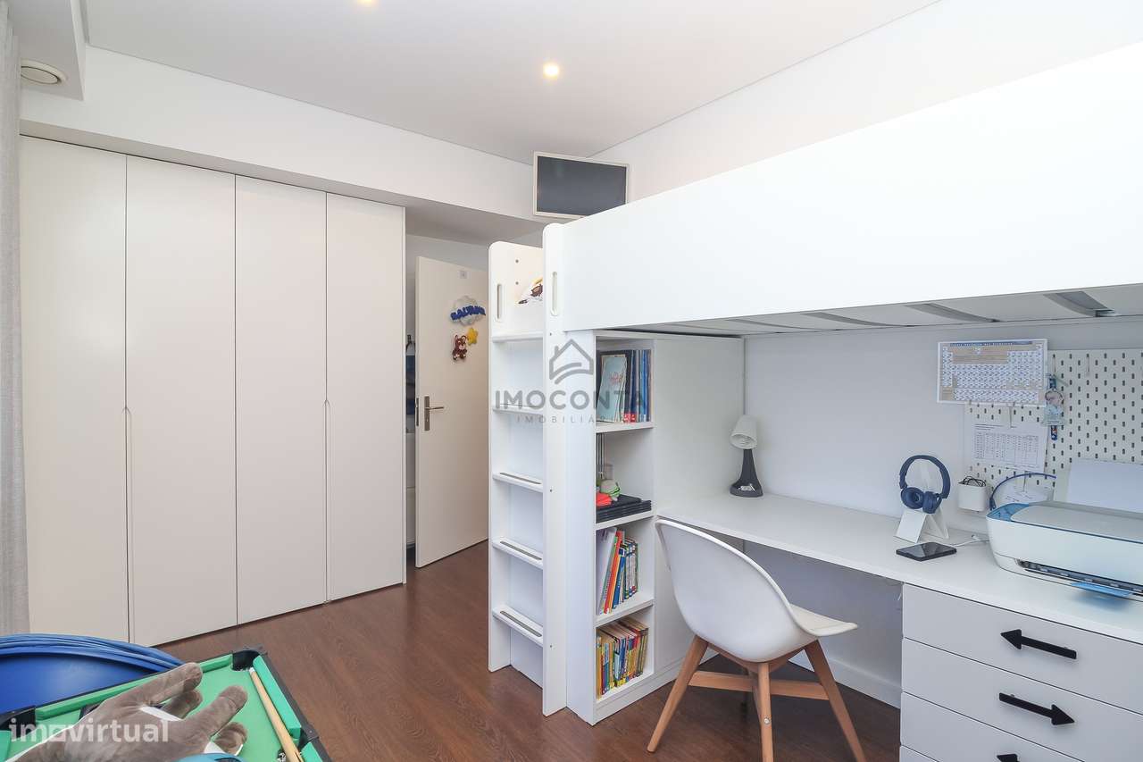 T3 c/Terraço de 175m2 em Sobrado- Valongo-12