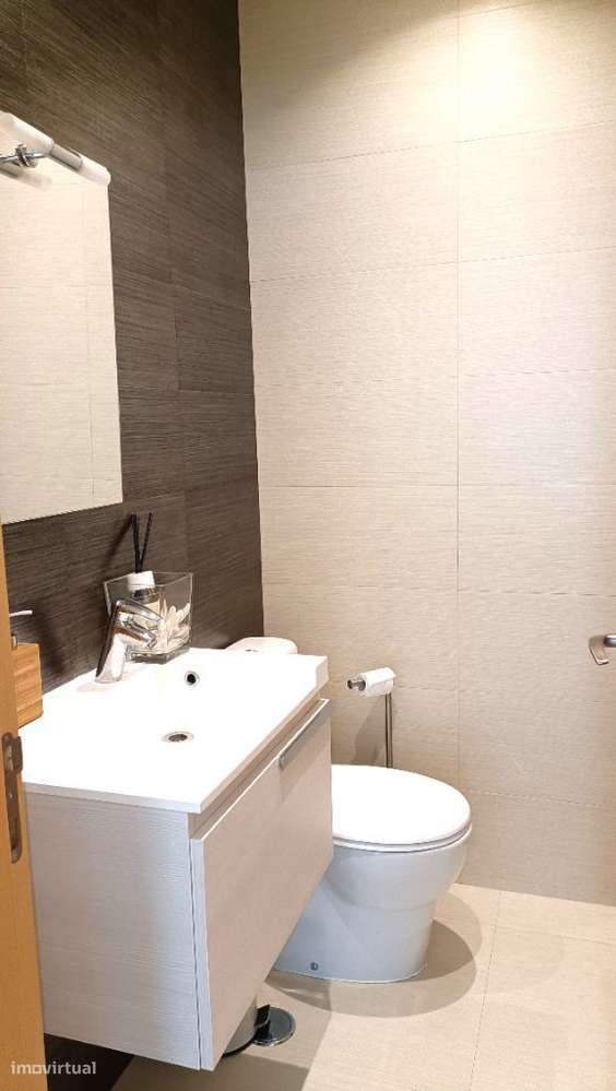 Moradia térrea isolada T4+1 | Piscina | Logradouro-6