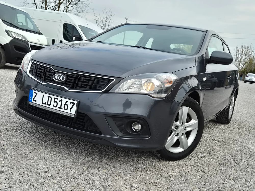 Kia Ceed 1.4 Comfort 2013