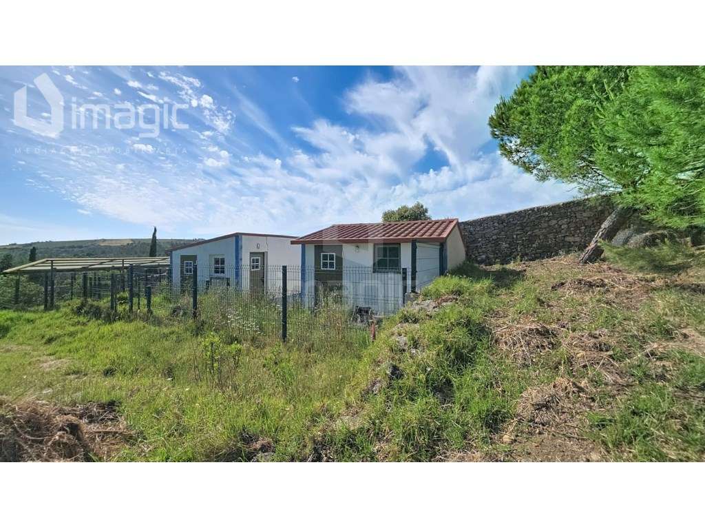 Quinta em Mafra inserida num terreno com 5,331m2.-23