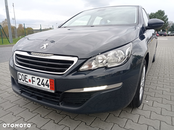 Peugeot 308 1.2 PureTech Allure S&S - 13