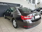 Skoda Superb 2.0 TDI Ambition DSG - 8