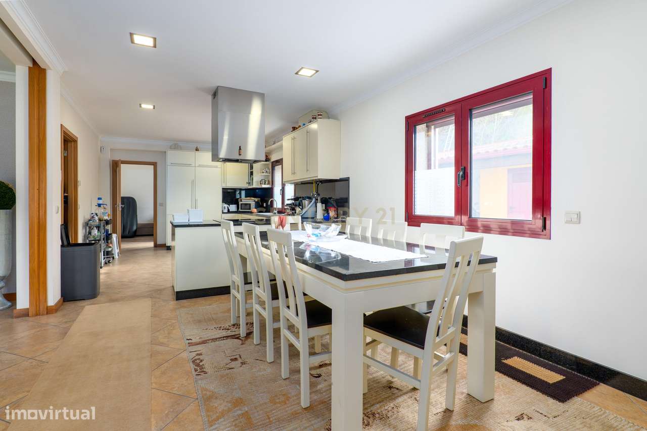 Moradia T3 +1 com vista deslumbrante sobre Praia Fluvial, Amarante. - Grande imagem: 5/35