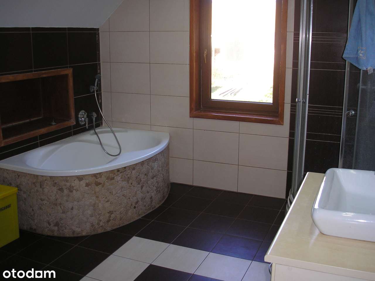 Dom jednorodzinny - Pełny obrazek: 4/17