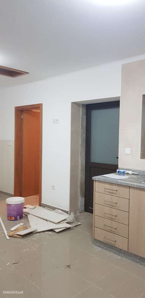 Arrenda-se Moradia T3 no Centro de Ovar - Grande imagem: 3/5