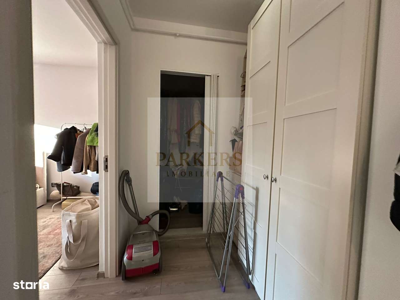 Apartament de vanzare 2 camere cu gradina in Floresti utilat mobilat-5