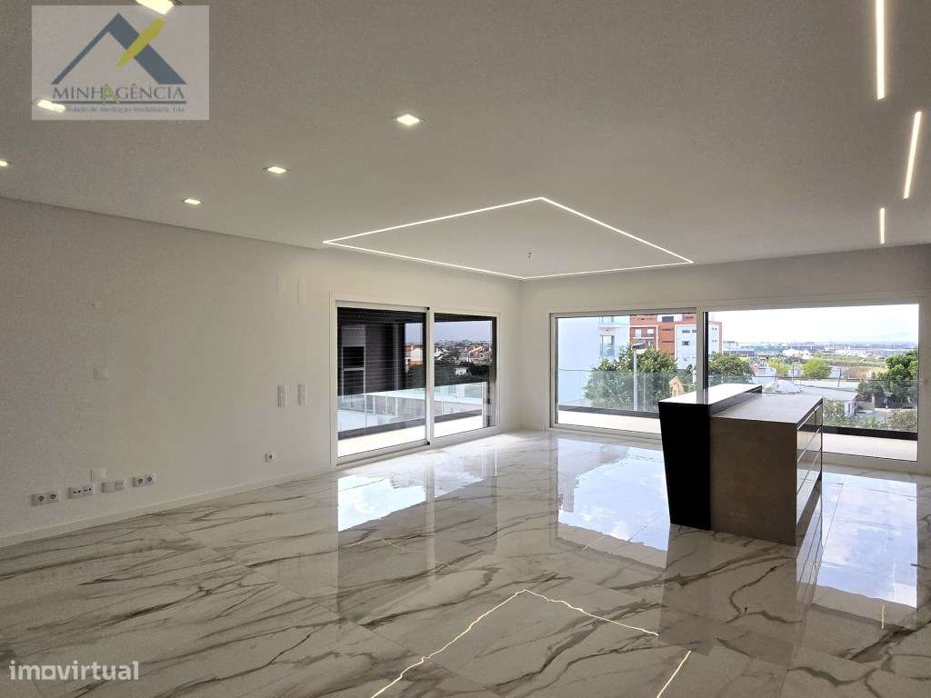 Apartamento T3 com garagem e piscina no Montijo - Grande imagem: 4/37