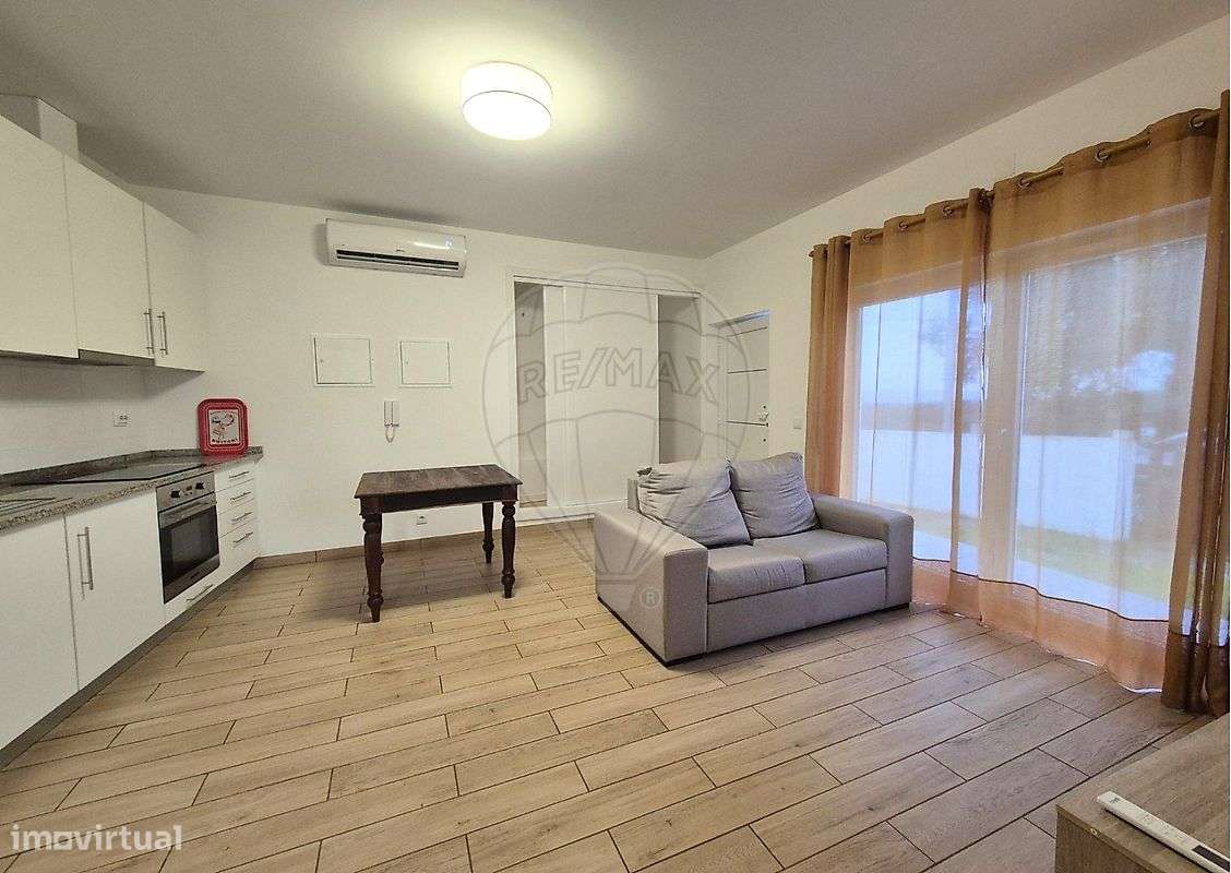 Moradia T1 para arrendamento - Grande imagem: 5/13