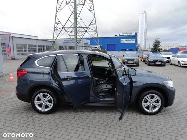 BMW X1 sDrive18d Business Edition - 11