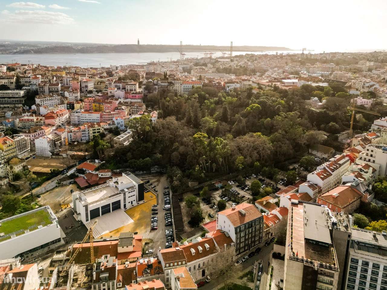 Apartamento T3 renovado junto à Avenida da Liberdade-6