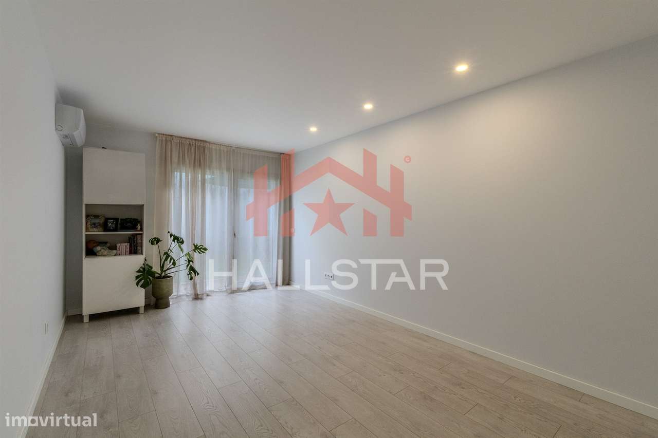 Apartamento T2 / Cozinha Equipada e Terraço / Marrazes-24