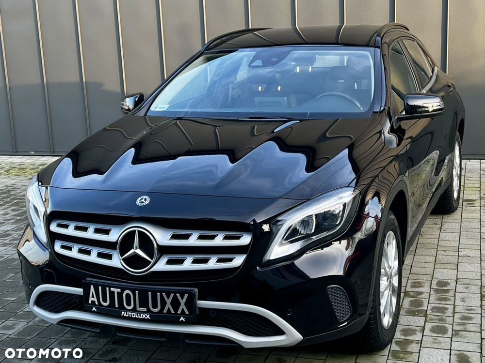 Mercedes - Benz GLA