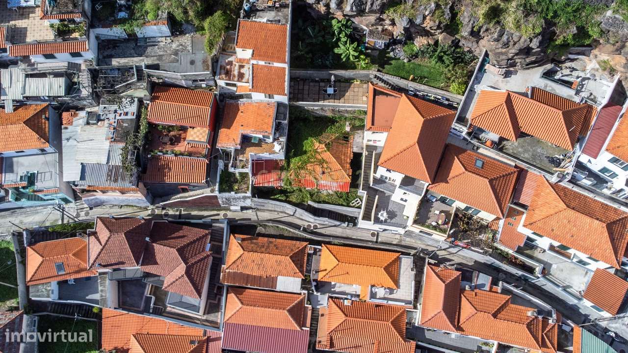 Moradia T2 no coração do Funchal-13