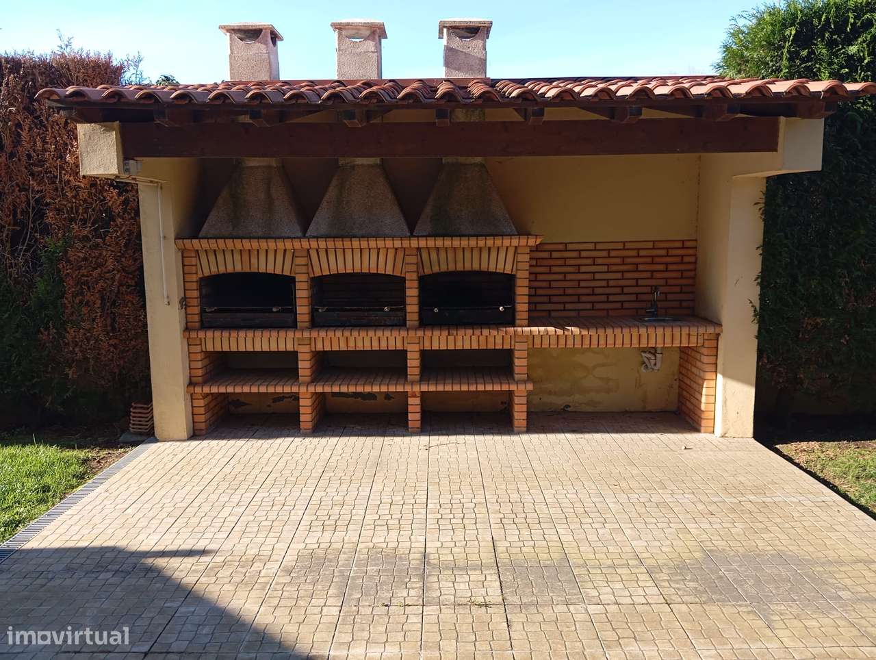 Fantástico apartamento T2 com terraço em condomínio fechado em Canelas-29