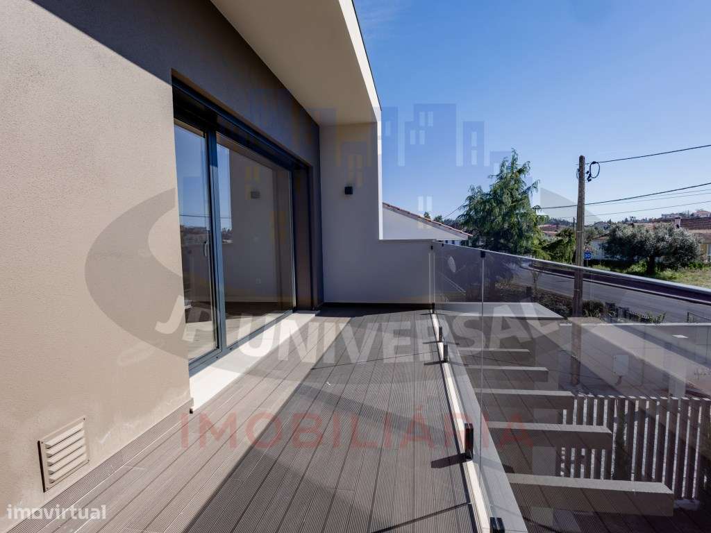 Moradia T3 Exclusivas , Garagem, Jardim e Acabamentos de Luxo-12