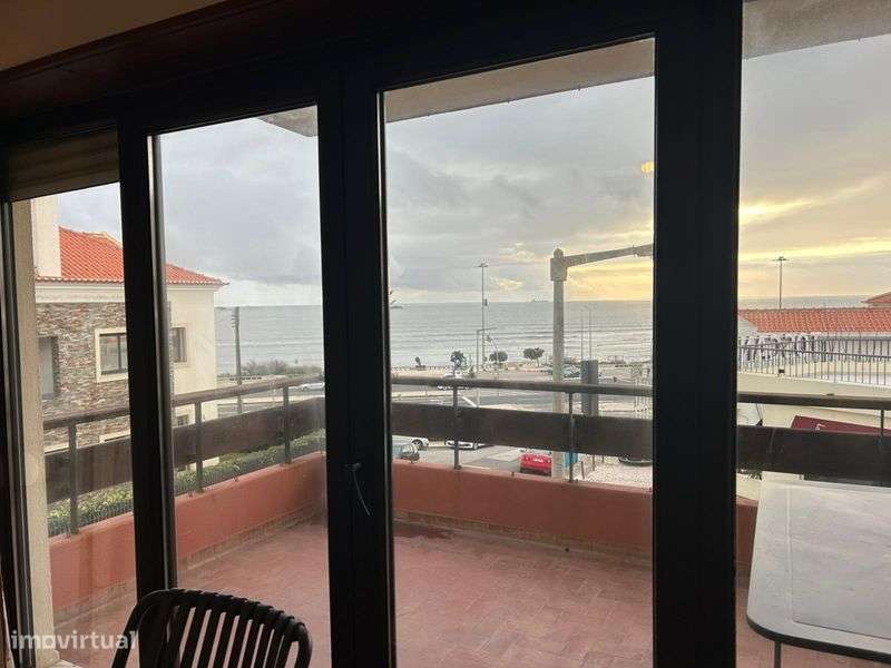 T4 Parede (2° andar sem elevador) - Grande imagem: 4/12