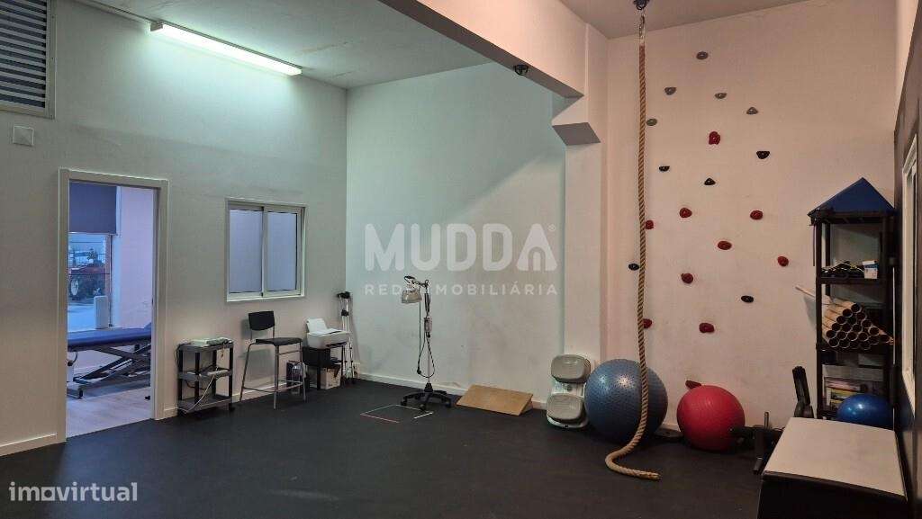 Trespasse clínica médica em Torres Vedras com estacionamento privativo - Grande imagem: 4/10