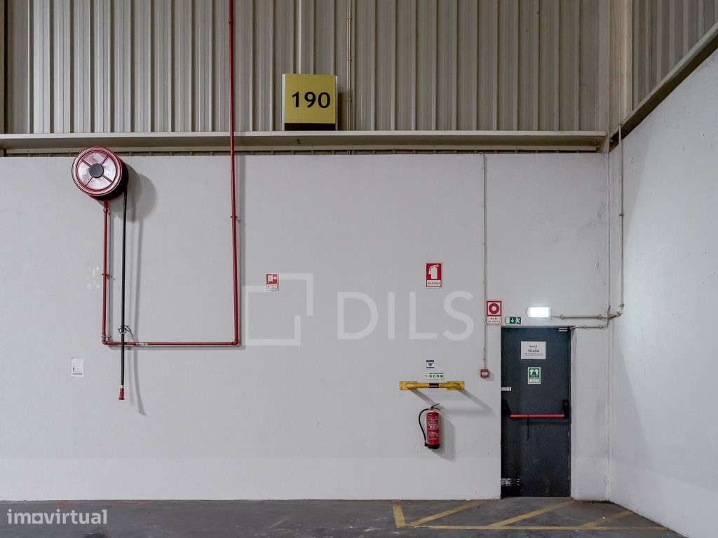 Armazém para arrendar, na Quinta do Arrogela, em Alverca - Grande imagem: 5/26