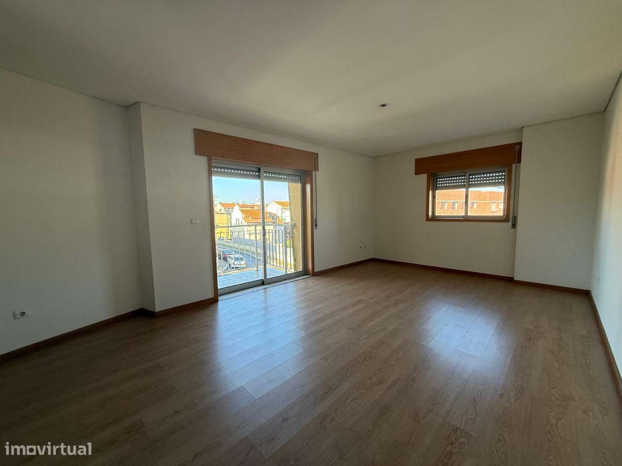 Imóvel de BancoT3 c/ Garagem e Varanda  nas  Antas /Bonfim - Grande imagem: 2/25