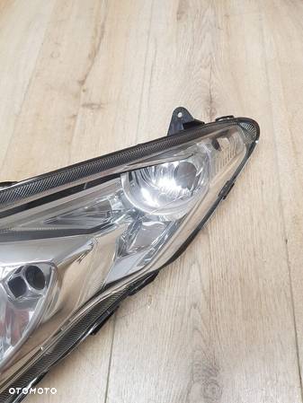 Reflektor lampa lewa Suzuki Burgman AN400 K7 - 4