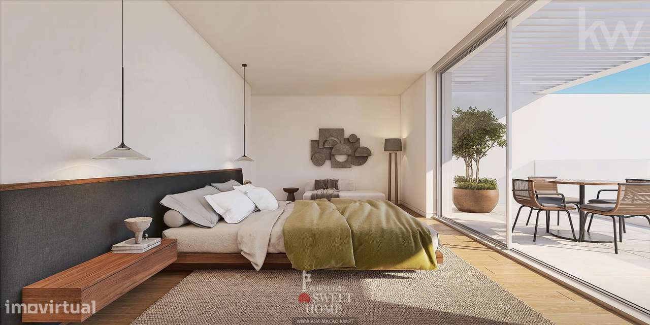 Moradia de Luxo T5, com Piscina e Garagem para 2 viaturas-17